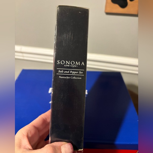 Sonoma Lobster & Crab Salt & Pepper Shaker - NWT So cute! - Picture 2 of 9